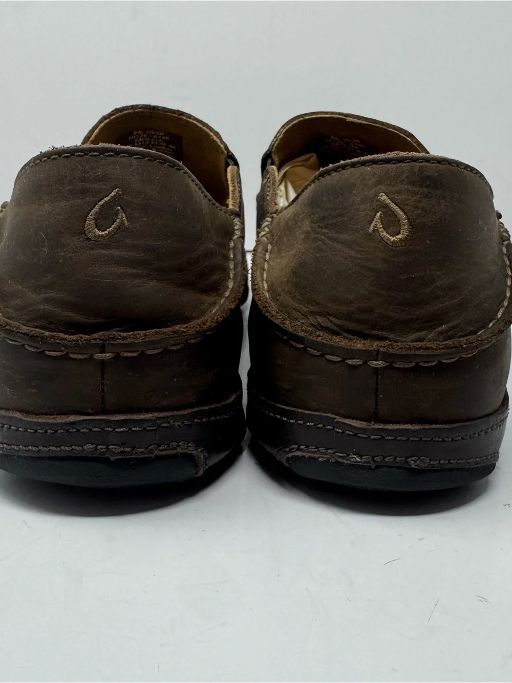 OluKai Moloa Brown Leather Slip On Loafers  Mens Size 13 Casual Shoes
